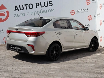 Kia Rio, 2018г, передний привод, автомат
