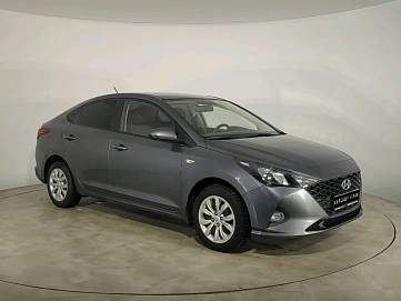 Hyundai Solaris, 2021г, передний привод, автомат