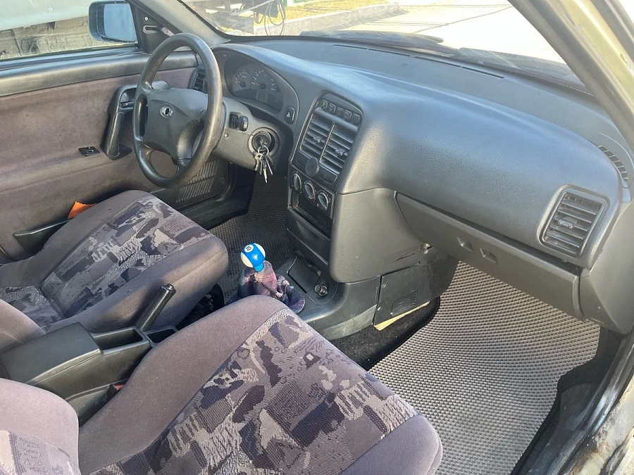 Lada (ВАЗ) 2110, 2006г., передний привод, механика