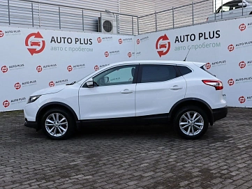Nissan Qashqai, 2015г, передний привод, вариатор