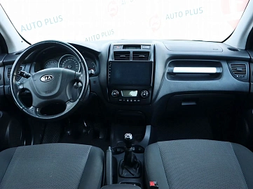 Kia Sportage, 2009г, передний привод, механика