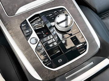 BMW X7, 2022г., полный привод, автомат