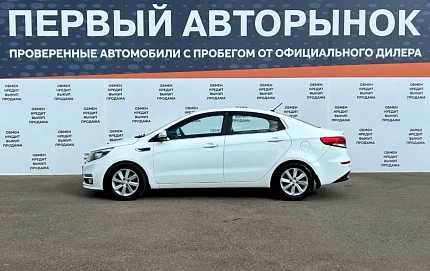 Kia Rio, 2015г, передний привод, автомат