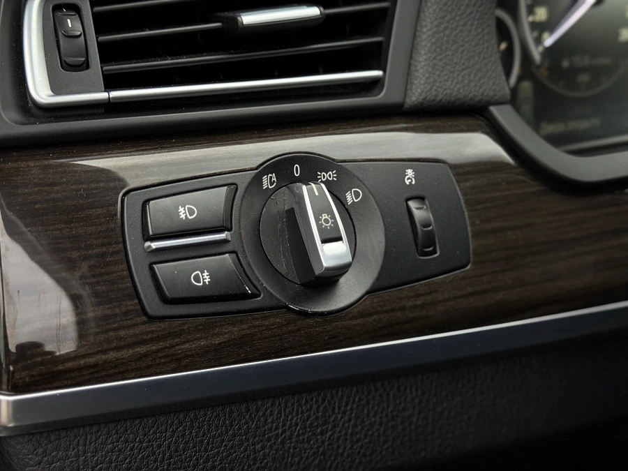 BMW 7 серии, 2014г., полный привод, автомат