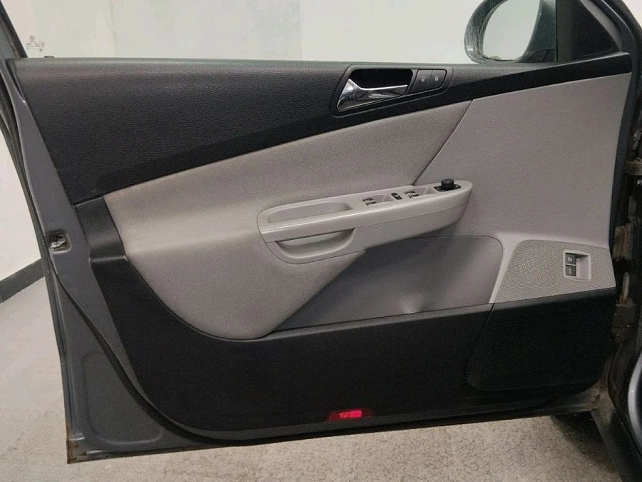 Volkswagen Passat, 2007г., передний привод, механика