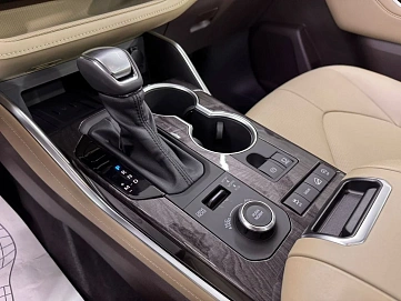 Toyota Highlander, 2025г, полный привод, автомат