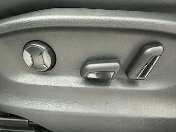 Volkswagen Touran, 2021г, передний привод, робот