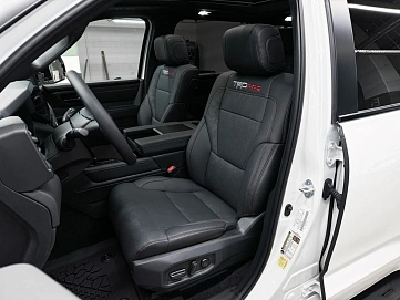 Toyota Sequoia, 2025г, полный привод, автомат