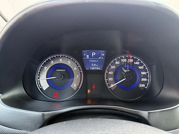 Hyundai Solaris, 2013г, передний привод, автомат