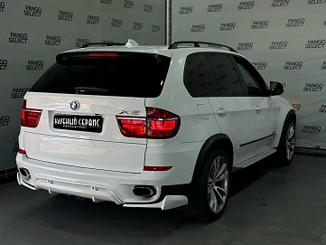 BMW X5, 2011г, передний привод, автомат