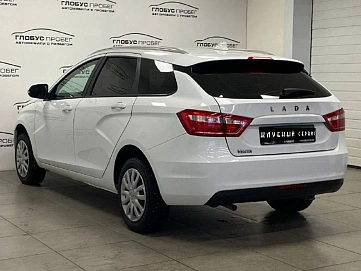 Lada (ВАЗ) Vesta, 2021г, передний привод, механика