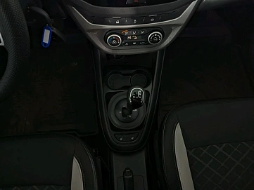 Lada (ВАЗ) , 2019г., передний привод, робот