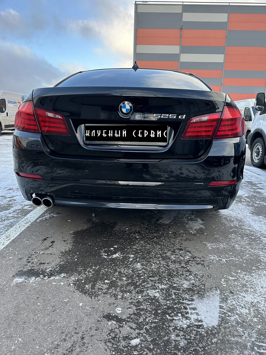 BMW 5 серии, 2012г., задний привод, механика