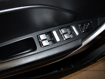 Geely Atlas Pro, 2022г, передний привод, автомат