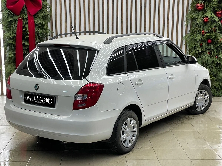 Skoda Fabia, 2011г., передний привод, механика