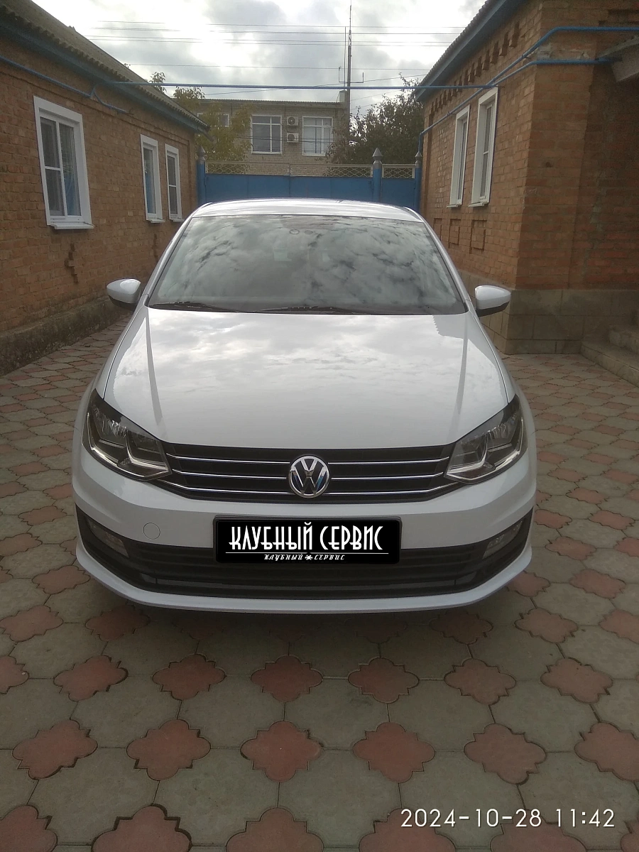 Volkswagen Polo, 2019г., передний привод, автомат