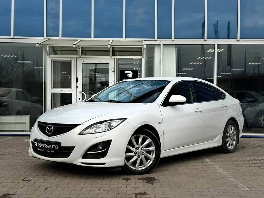 Mazda 6, 2011г., передний привод, автомат