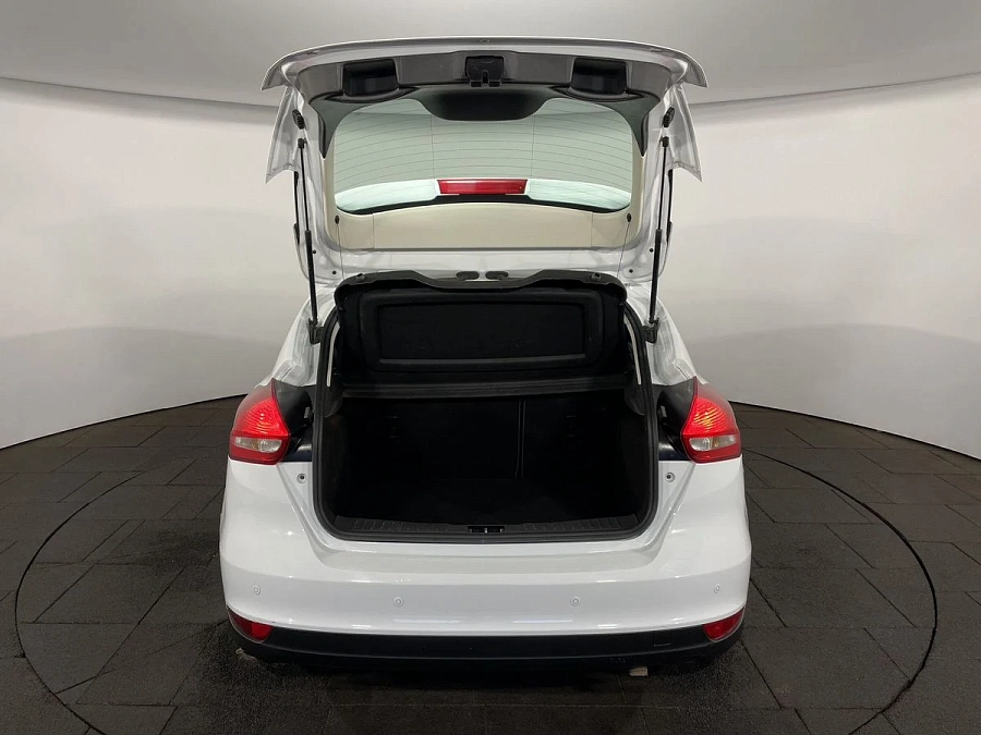 Ford Focus, 2018г., передний привод, робот