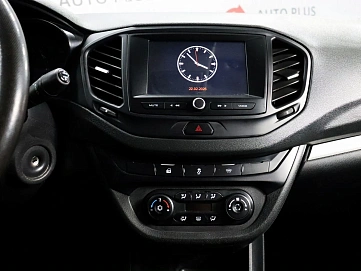 Lada (ВАЗ) Vesta, 2021г, передний привод, механика