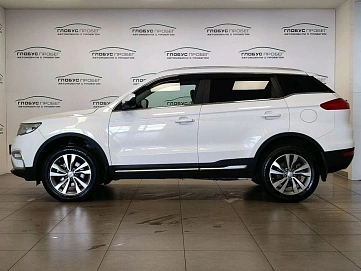 Geely Atlas, 2021г, передний привод, автомат