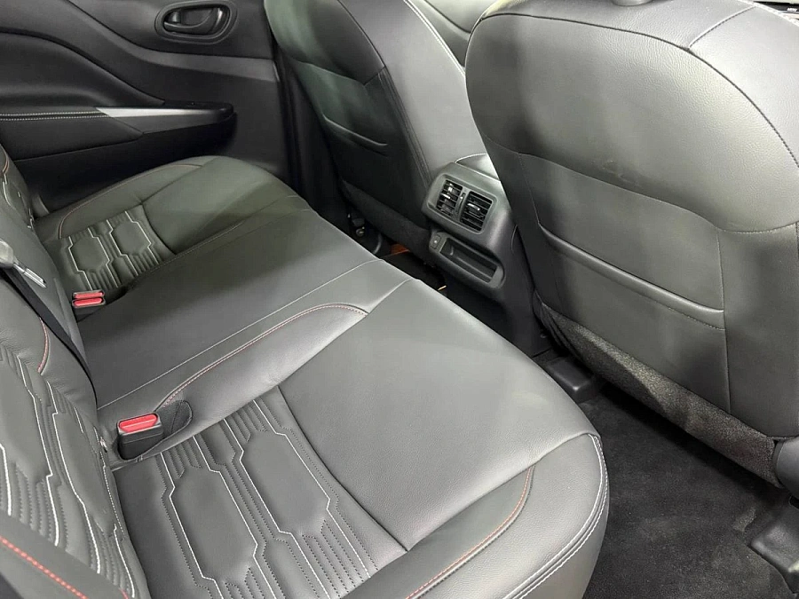 Nissan Navara (Frontier), 2025г., полный привод, автомат