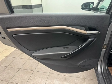Lada (ВАЗ) Vesta, 2018г, передний привод, механика
