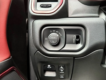 Ram 1500, 2023г, полный привод, автомат