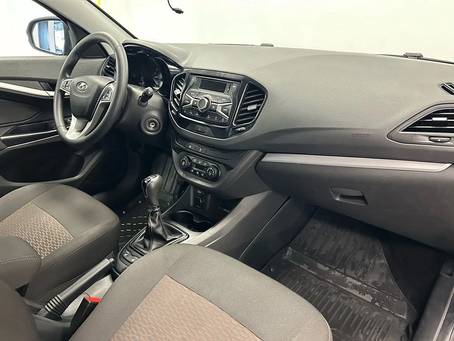 Lada (ВАЗ) Vesta, 2020г., передний привод, механика