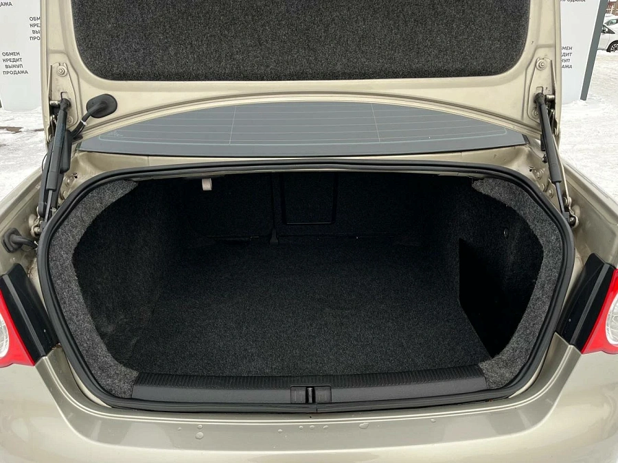 Volkswagen Jetta, 2008г., передний привод, механика