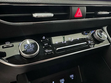 Hyundai Sonata, 2021г, передний привод, автомат