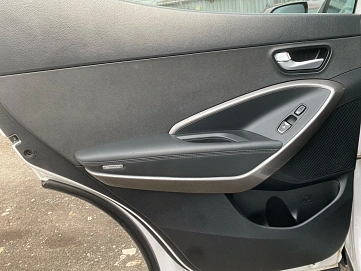 Hyundai Santa Fe, 2015г, полный привод, автомат