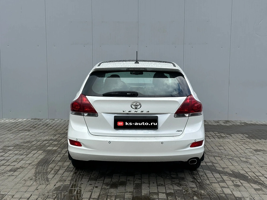Toyota Venza, 2013г., полный привод, автомат