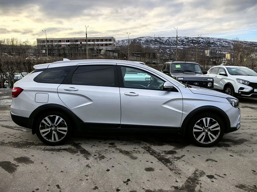Lada (ВАЗ) Vesta, 2021г., передний привод, механика