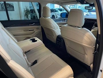Jeep Grand Cherokee, 2022г, полный привод, автомат