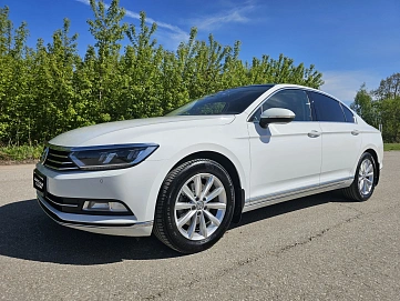 Volkswagen Passat, 2016г, передний привод, робот