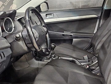 Mitsubishi Lancer, 2007г, передний привод, механика