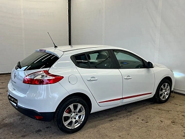 Renault Megane, 2013г, передний привод, механика