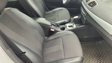 Renault Fluence, 2011г., передний привод, автомат