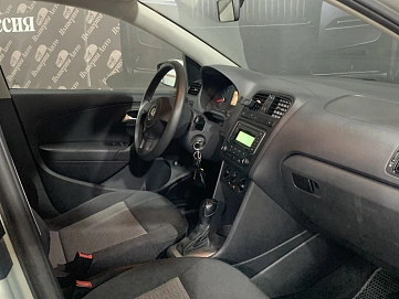 Volkswagen Polo, 2014г, передний привод, автомат
