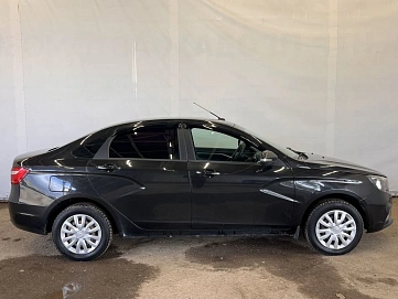 Lada (ВАЗ) Vesta, 2017г, передний привод, механика