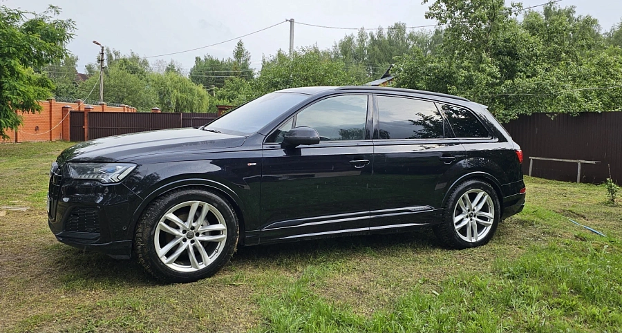 Audi Q7, 2021г., полный привод, автомат