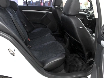 Skoda Octavia, 2011г, передний привод, робот