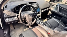 Mazda 6, 2010г., передний привод, автомат
