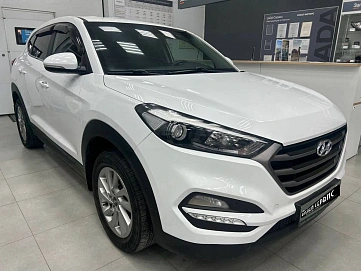 Hyundai Tucson, 2016г, полный привод, робот