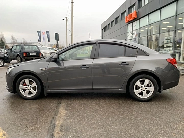 Chevrolet Cruze, 2011г, передний привод, механика