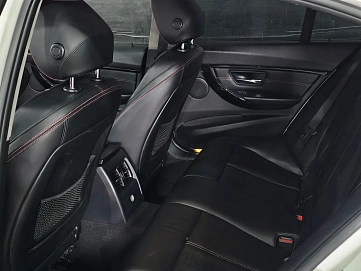 BMW 3 серии, 2012г., задний привод, автомат