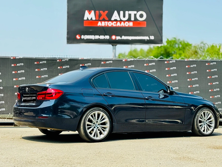 BMW 3 серии, 2014г., задний привод, автомат