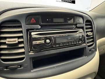 Hyundai Verna, 2006г, передний привод, автомат