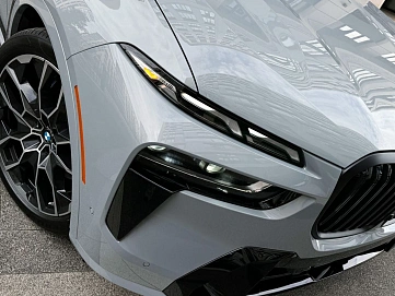 BMW X7, 2025г, полный привод, автомат