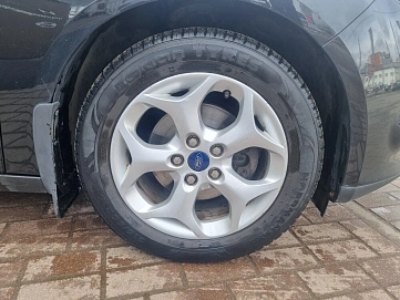 Ford Focus, 2014г., передний привод, робот